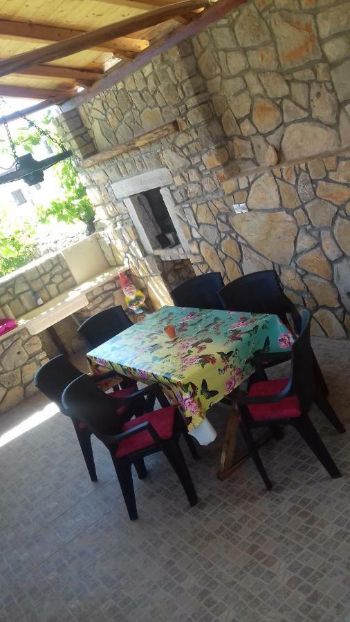 Holiday Home Nora**** Loznati Cres Εξωτερικό φωτογραφία
